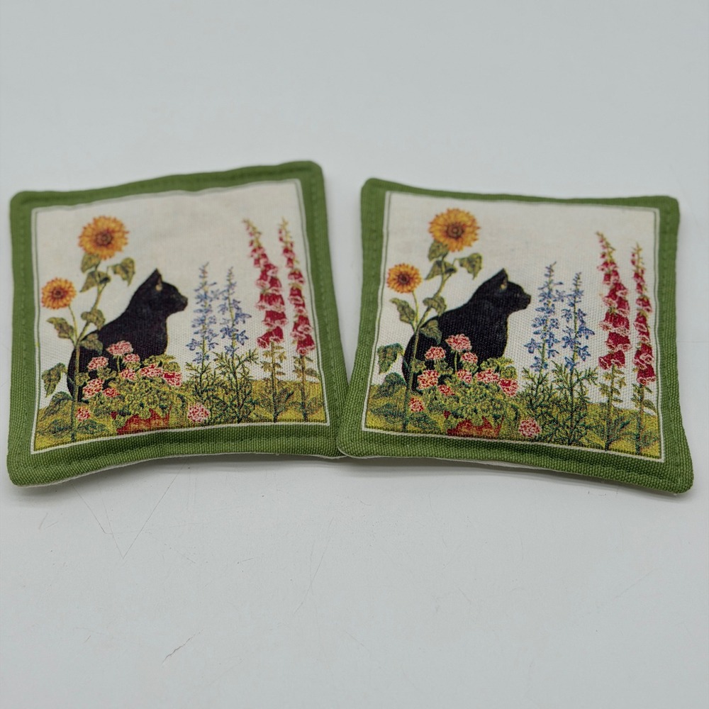 Black Cat Garden Floral Woven Fabric Sachets Coasters Set of 2 Green Border 4x4